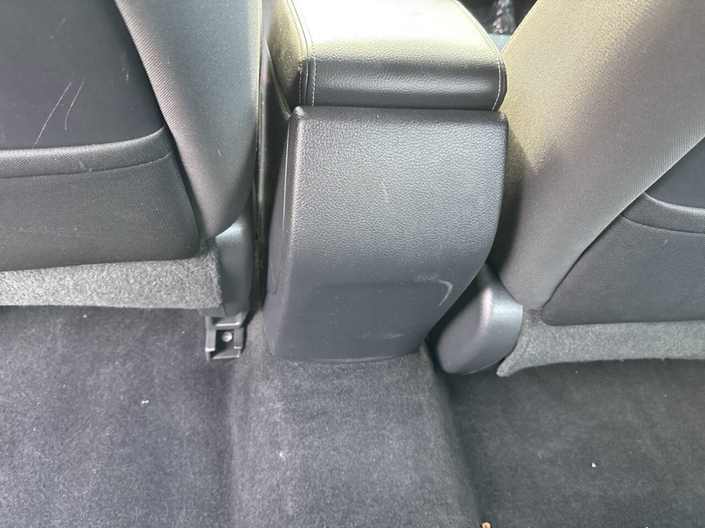 2017 Nissan Altima Image 52