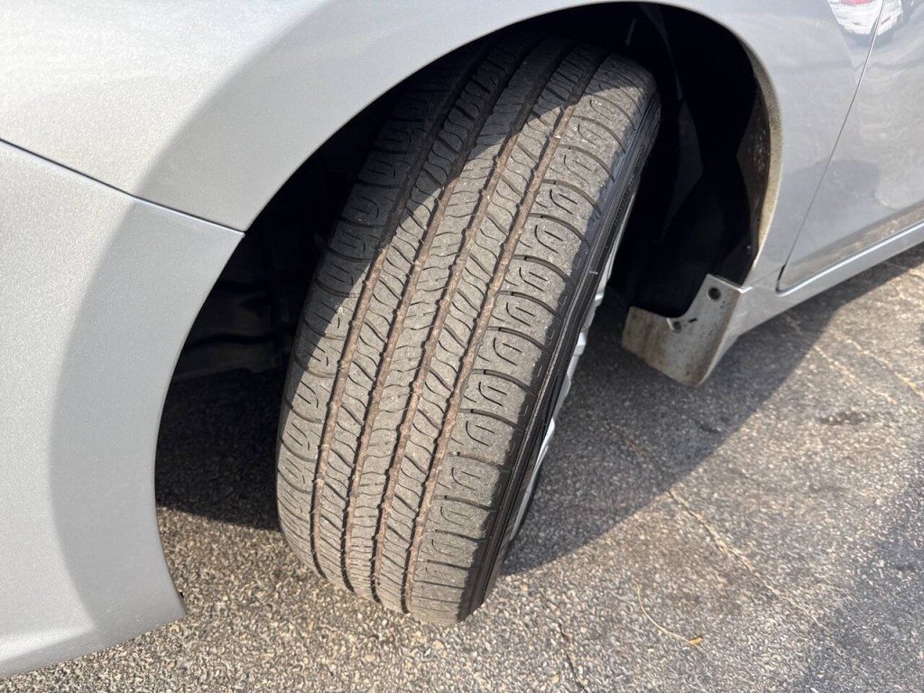 2017 Nissan Altima Image 50