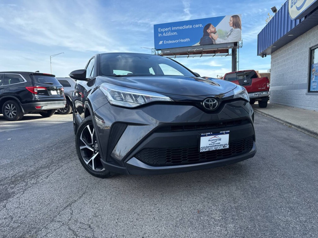 2021 Toyota C-HR Image 2