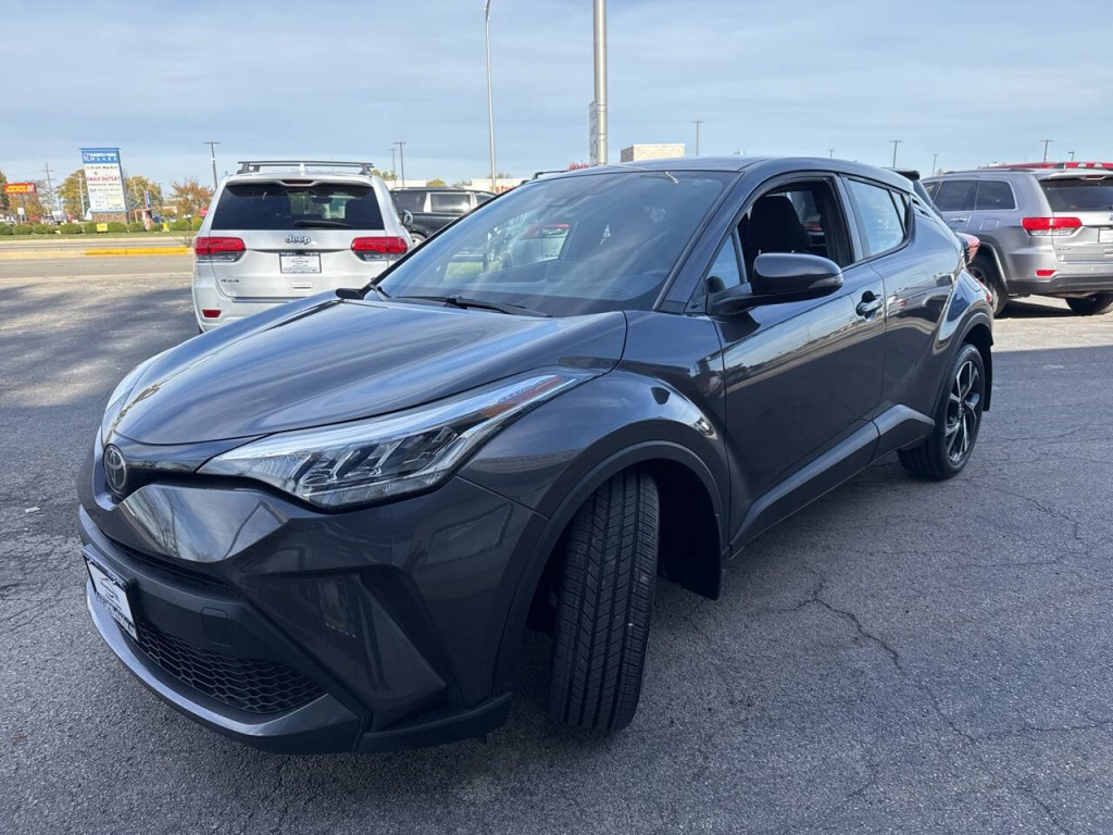 2021 Toyota C-HR Image 4