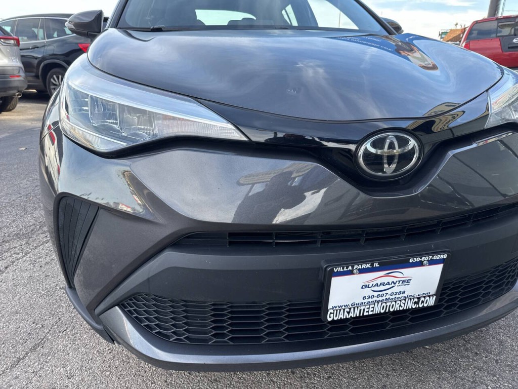2021 Toyota C-HR Image 11