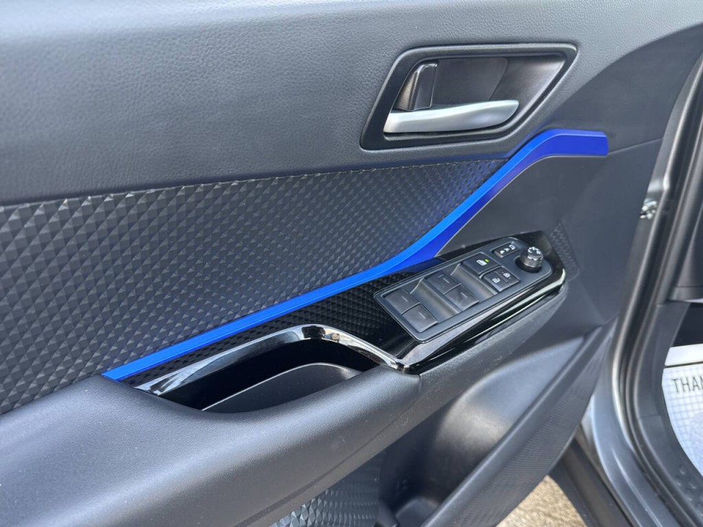 2021 Toyota C-HR Image 20