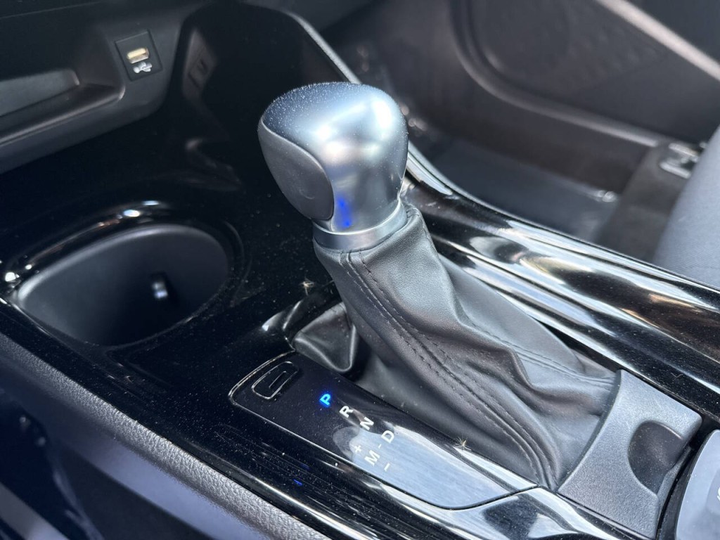 2021 Toyota C-HR Image 35