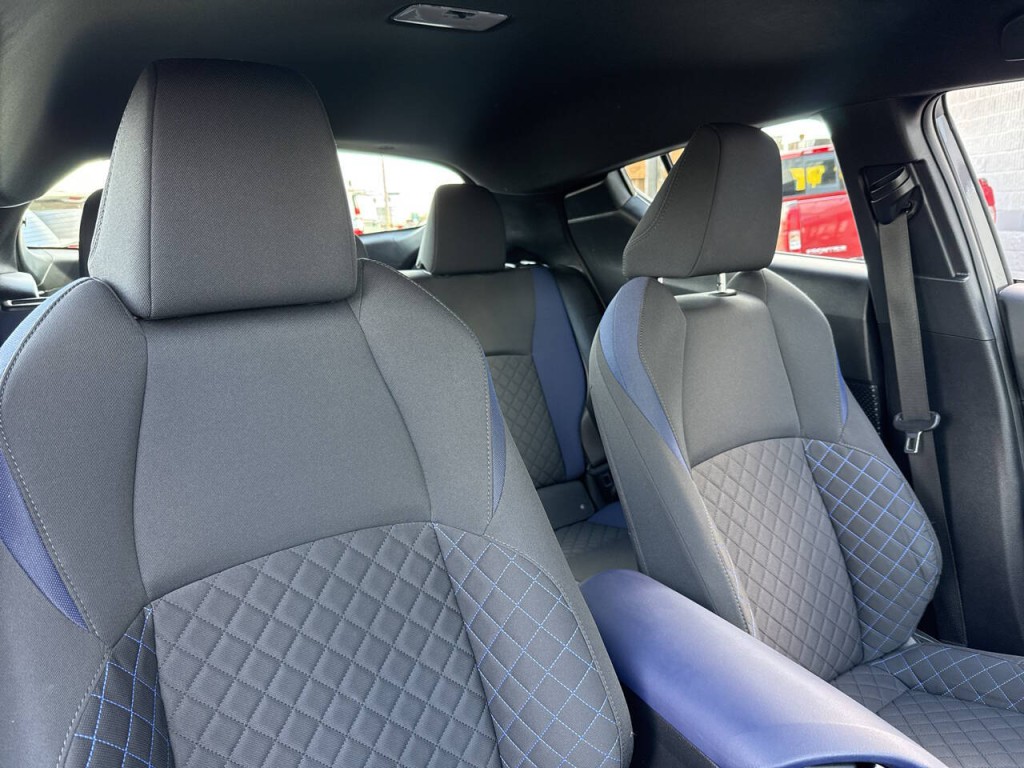 2021 Toyota C-HR Image 49