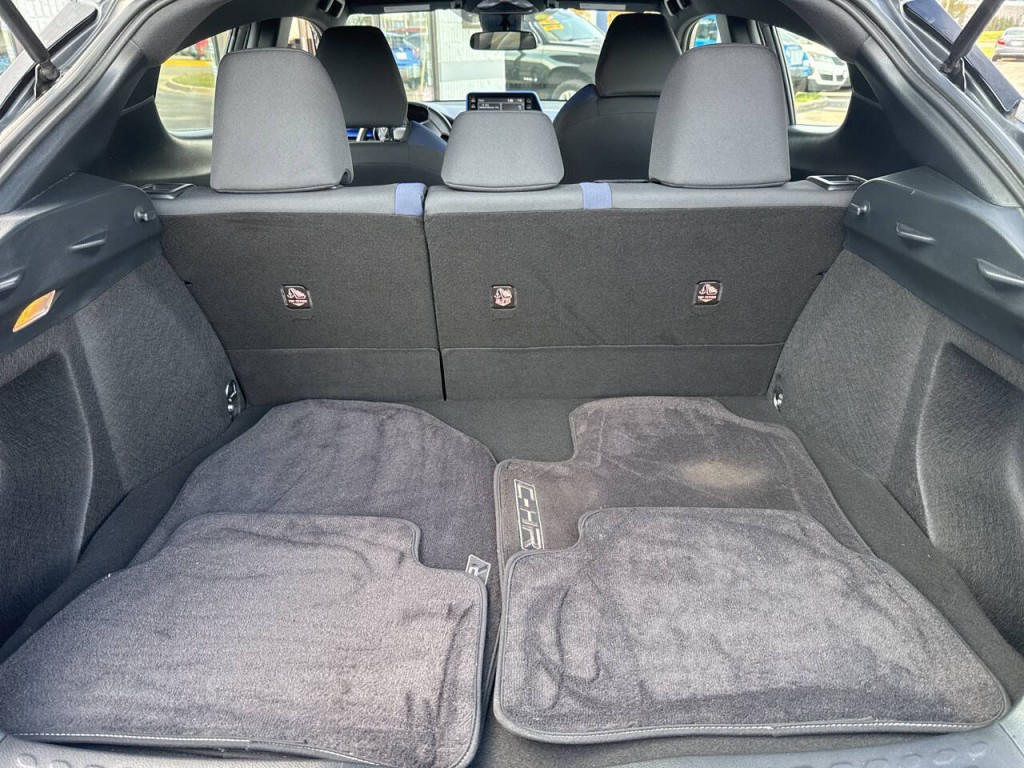 2021 Toyota C-HR Image 54