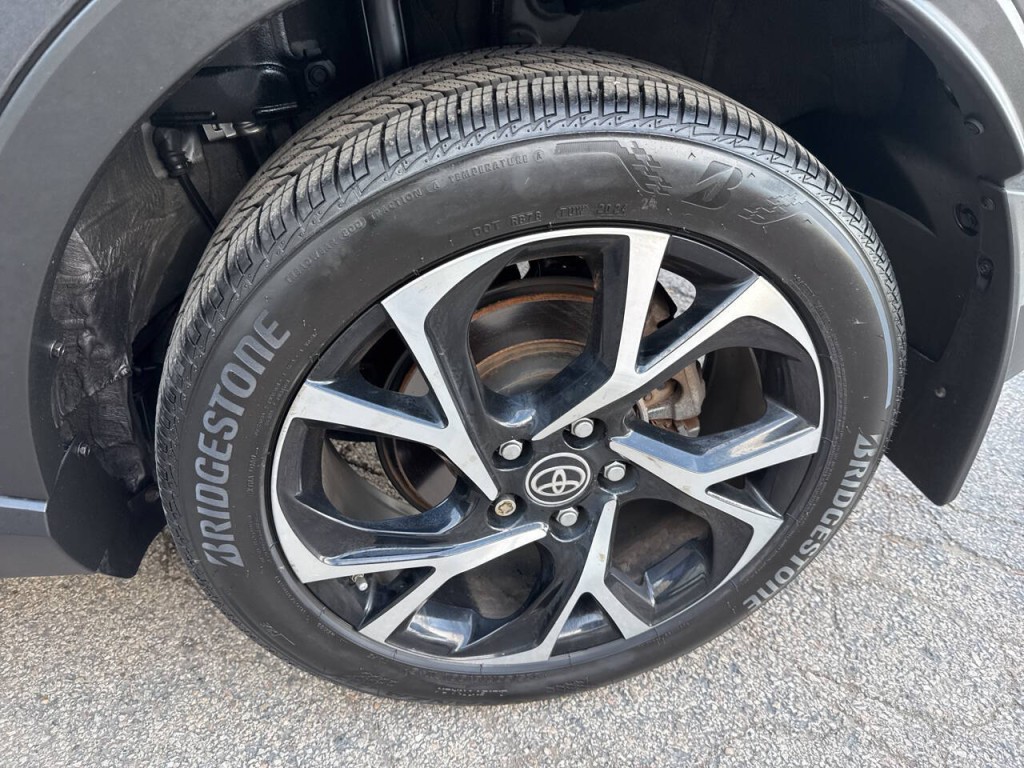 2021 Toyota C-HR Image 57