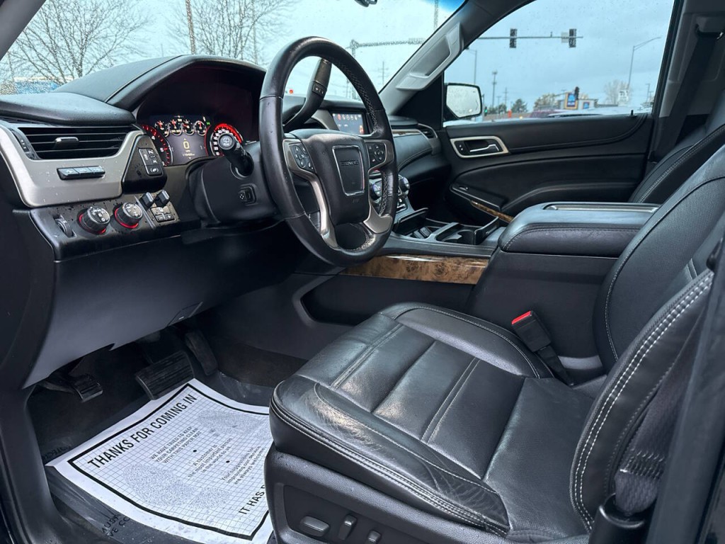 2016 GMC Yukon Image 40