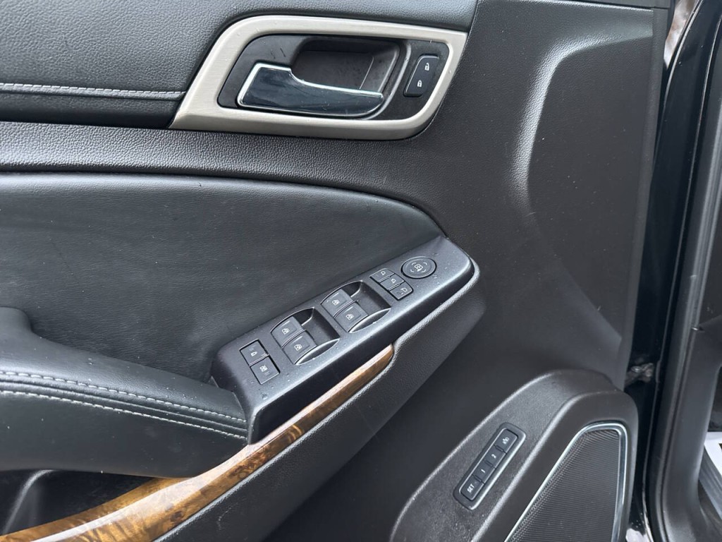 2016 GMC Yukon Image 21