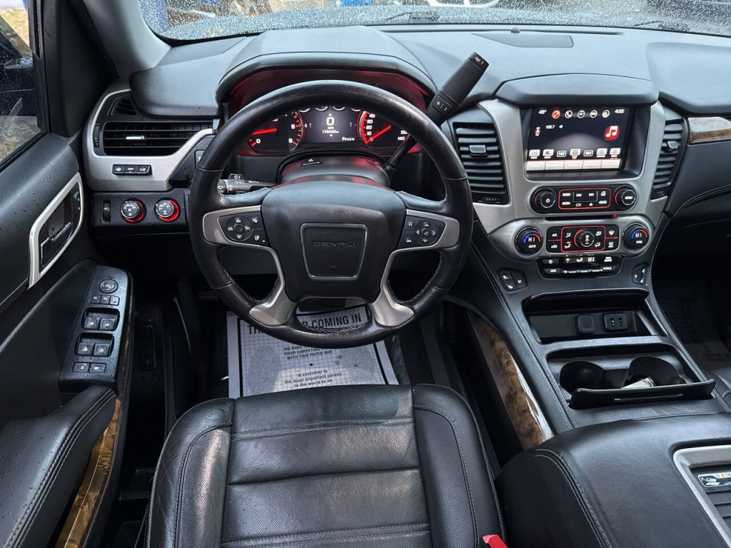 2016 GMC Yukon Image 36