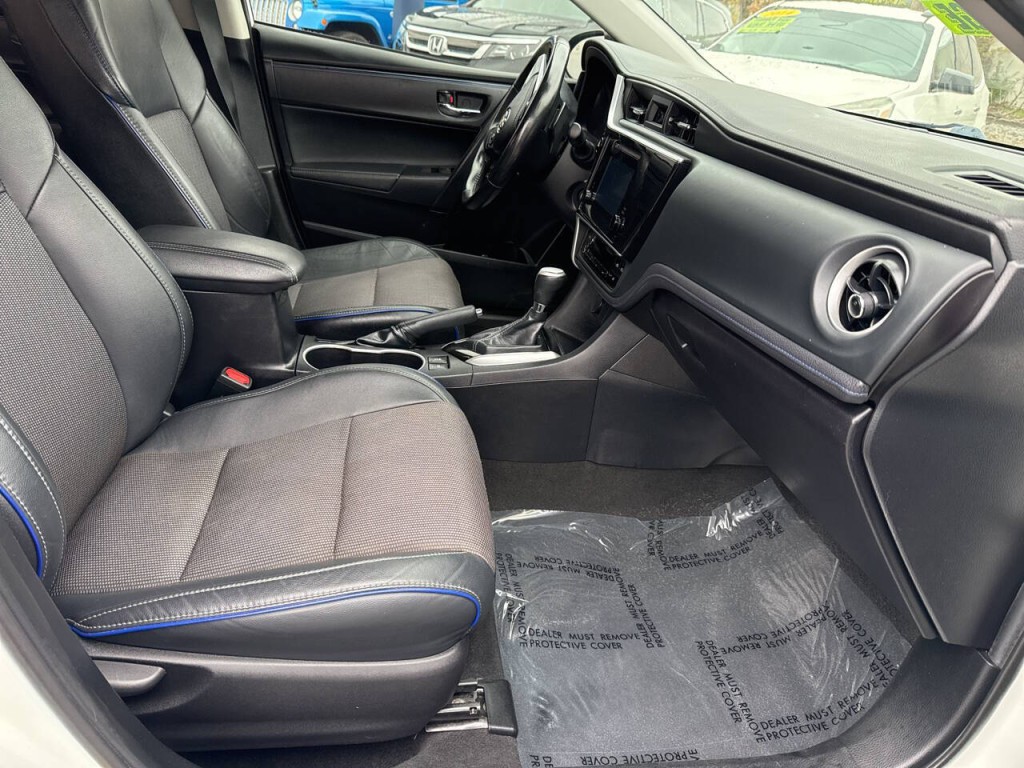 2019 Toyota Corolla Image 33