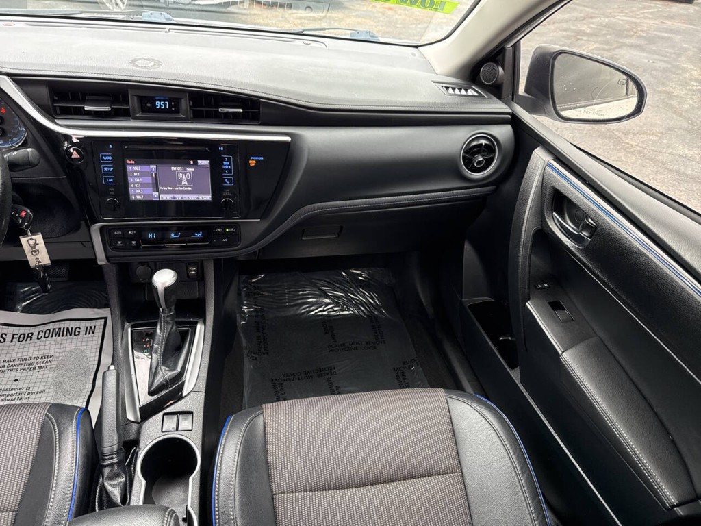 2019 Toyota Corolla Image 35