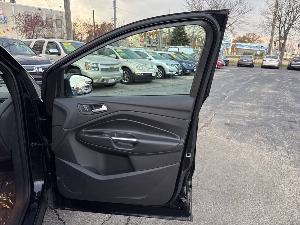 2019 Ford Escape Image 12