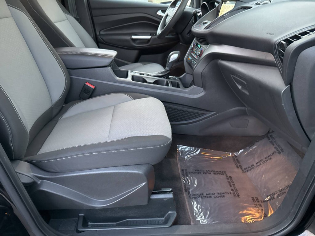 2019 Ford Escape Image 39