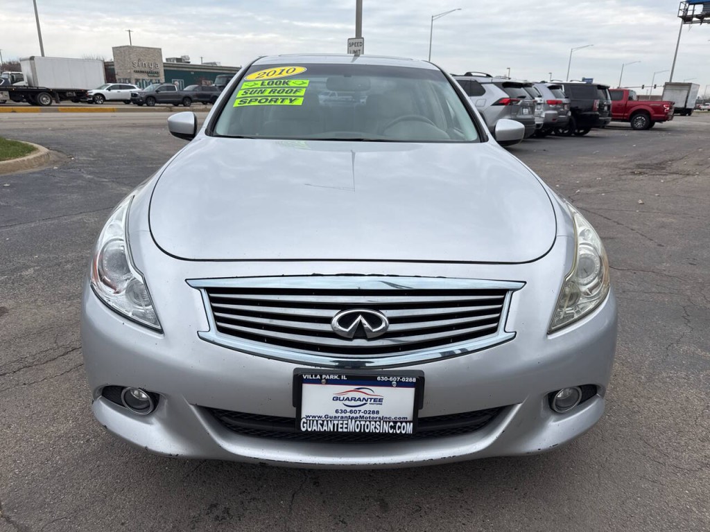 2010 INFINITI G37 Image 9