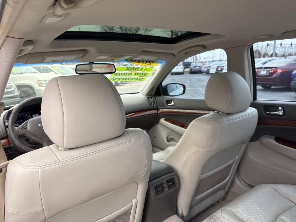 2010 INFINITI G37 Image 33