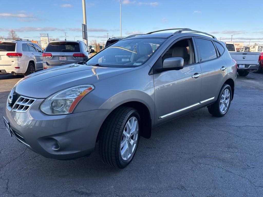 2013 Nissan Rogue Image 4