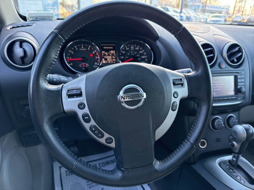 2013 Nissan Rogue Image 19