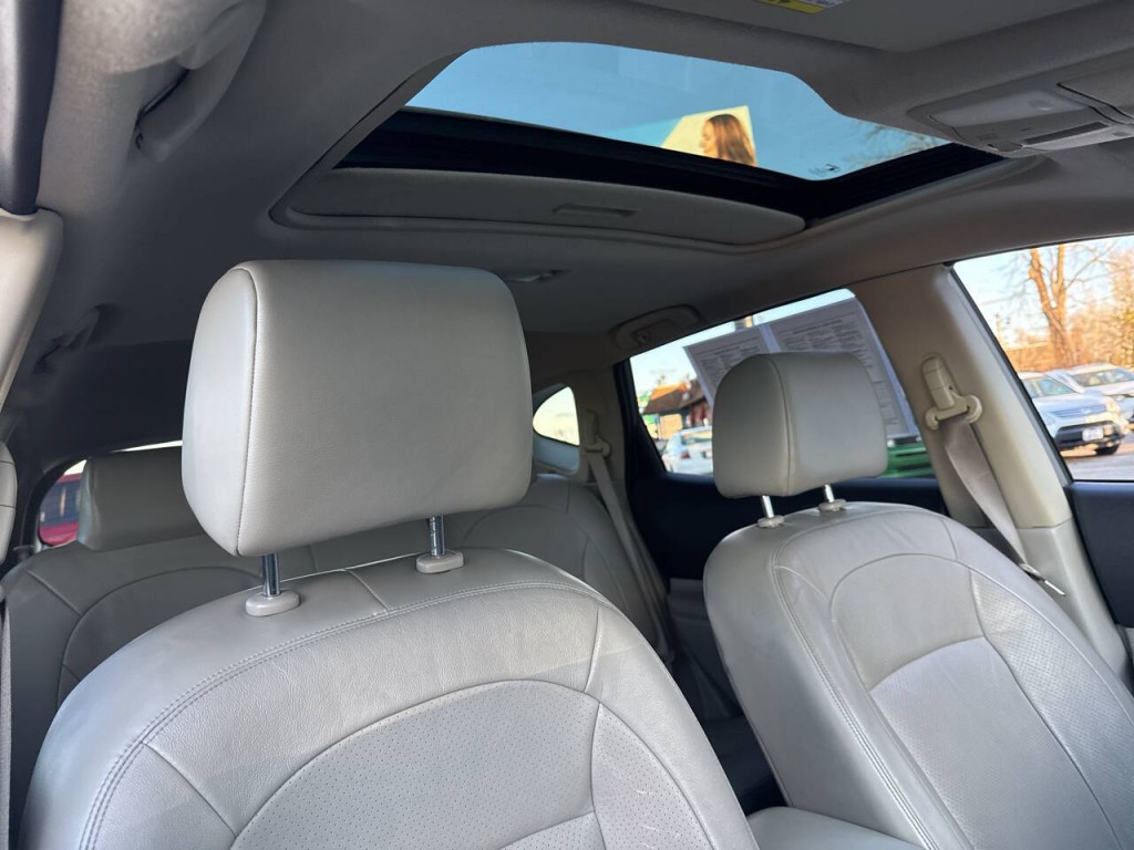 2013 Nissan Rogue Image 48