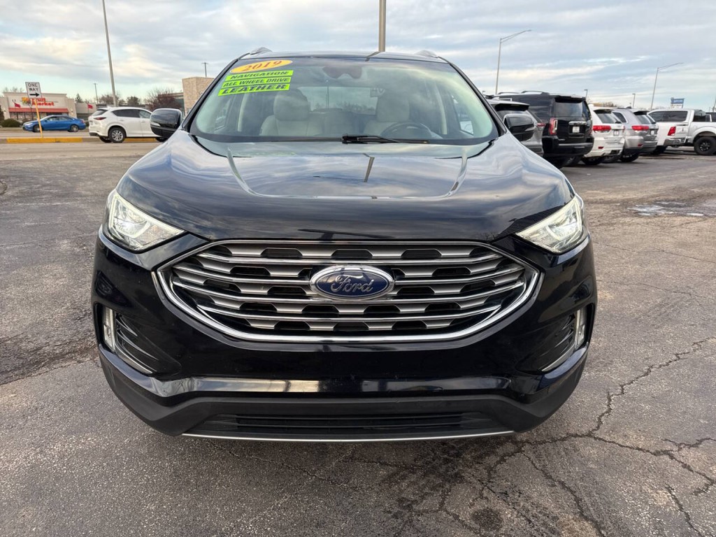 2019 Ford Edge Image 14