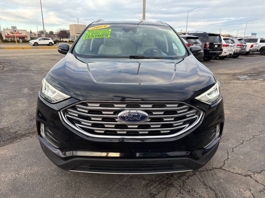2019 Ford Edge Image 15