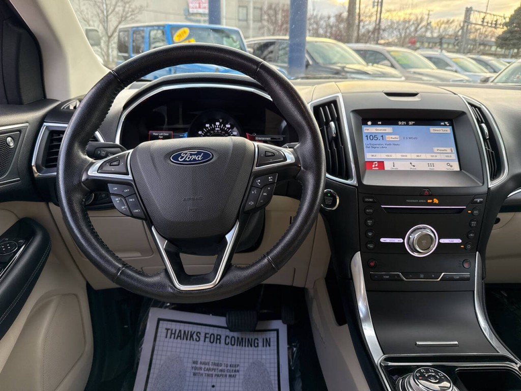 2019 Ford Edge Image 24