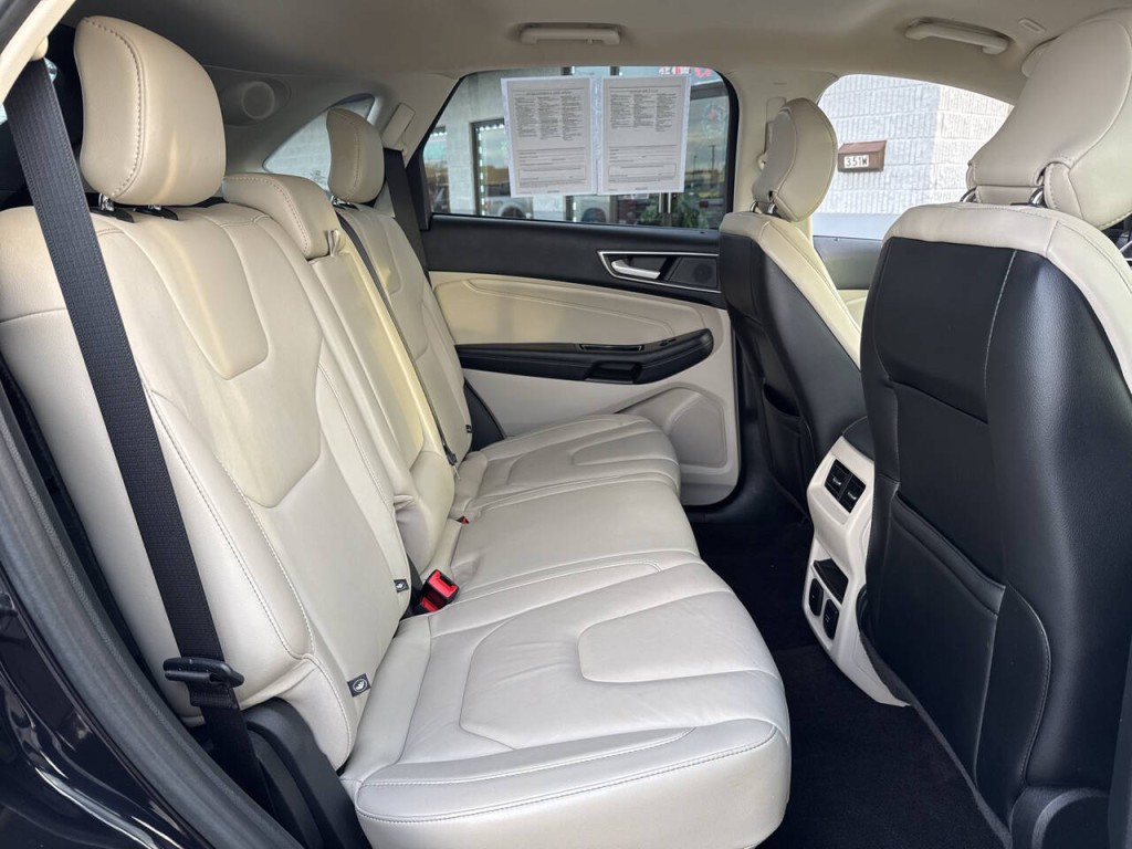 2019 Ford Edge Image 51