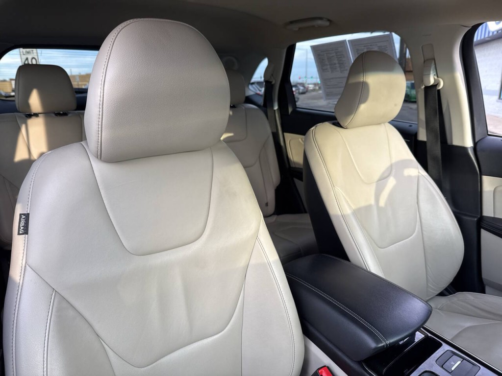 2019 Ford Edge Image 64