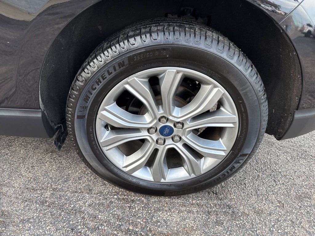 2019 Ford Edge Image 71