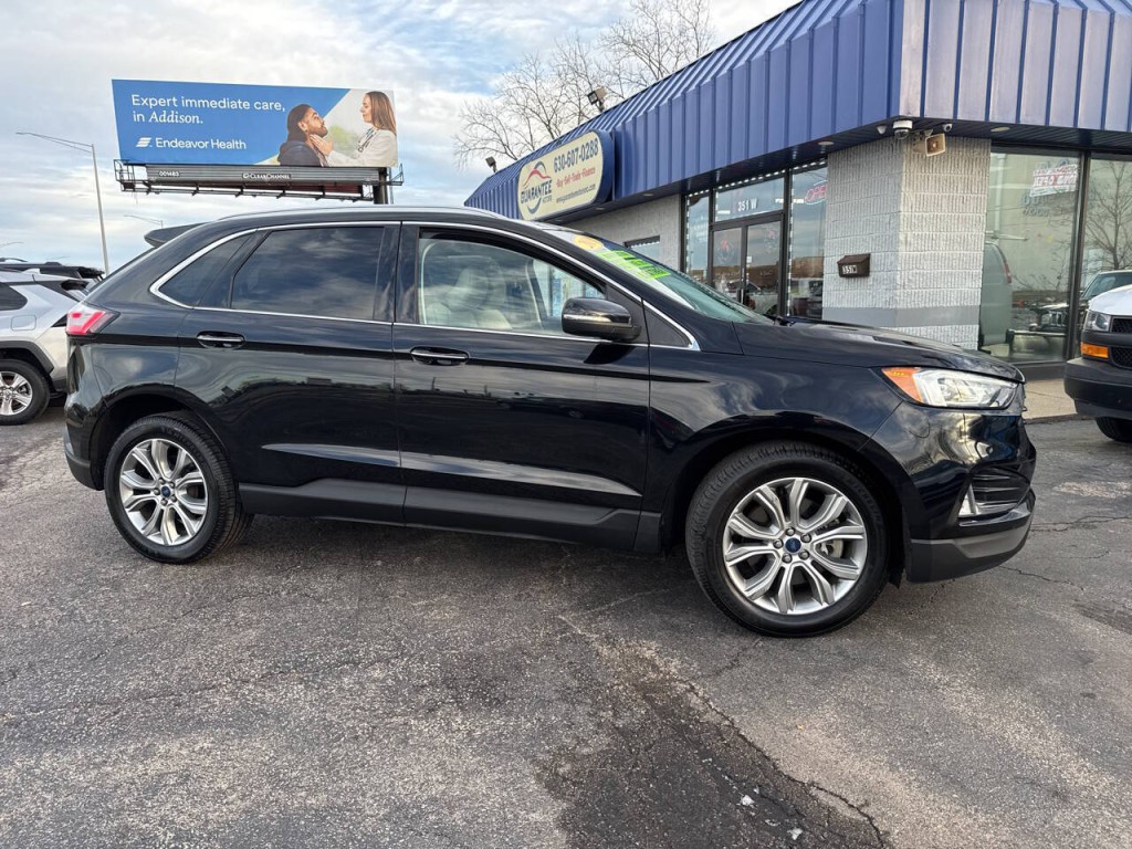 2019 Ford Edge Image 1