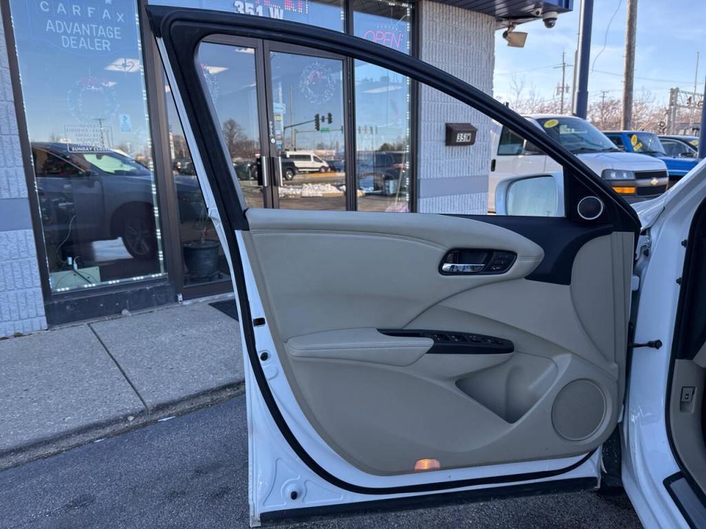 2015 Acura RDX Image 16