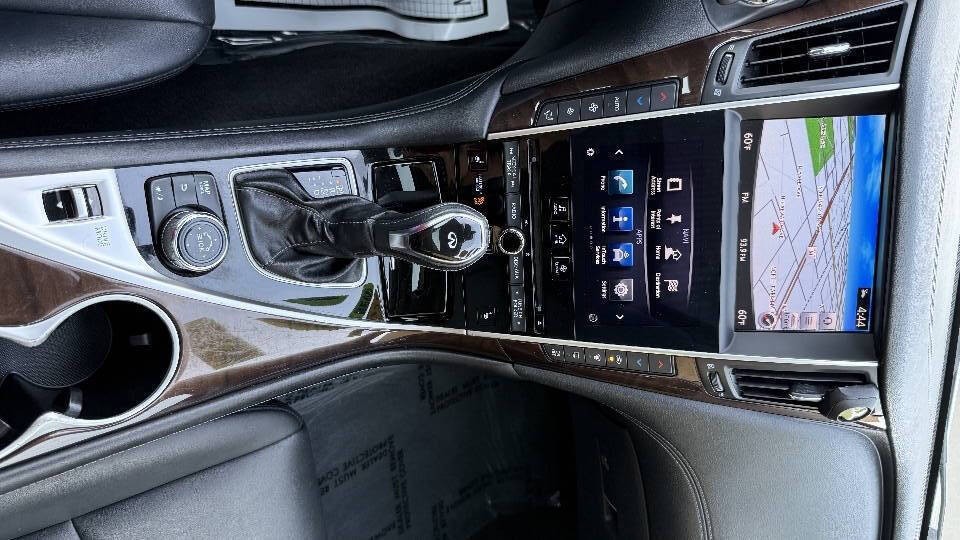 2018 INFINITI Q50 Image 16