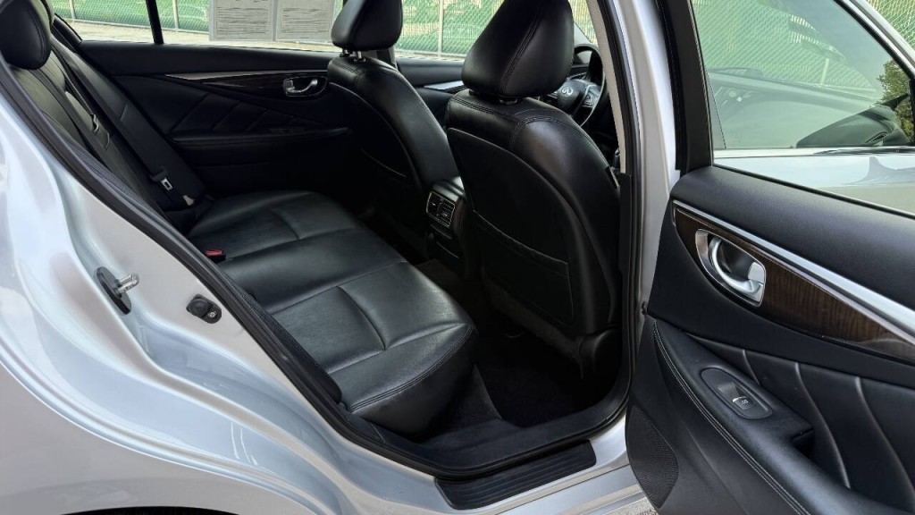2018 INFINITI Q50 Image 21