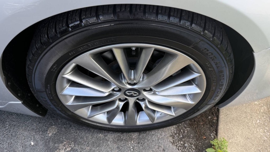 2018 INFINITI Q50 Image 25