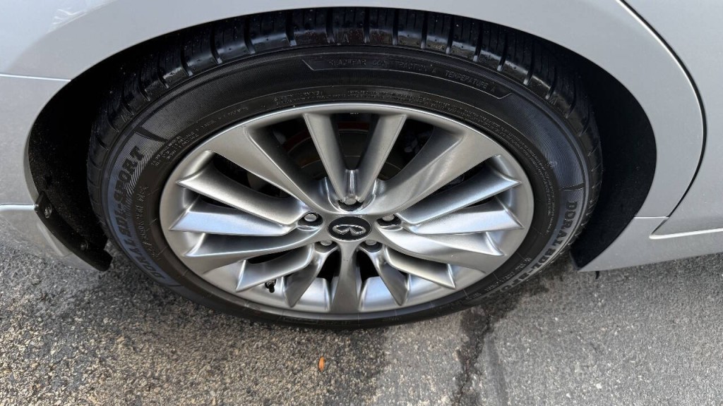 2018 INFINITI Q50 Image 26