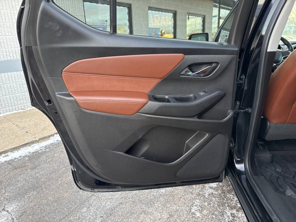 2018 Chevrolet Traverse Image 11