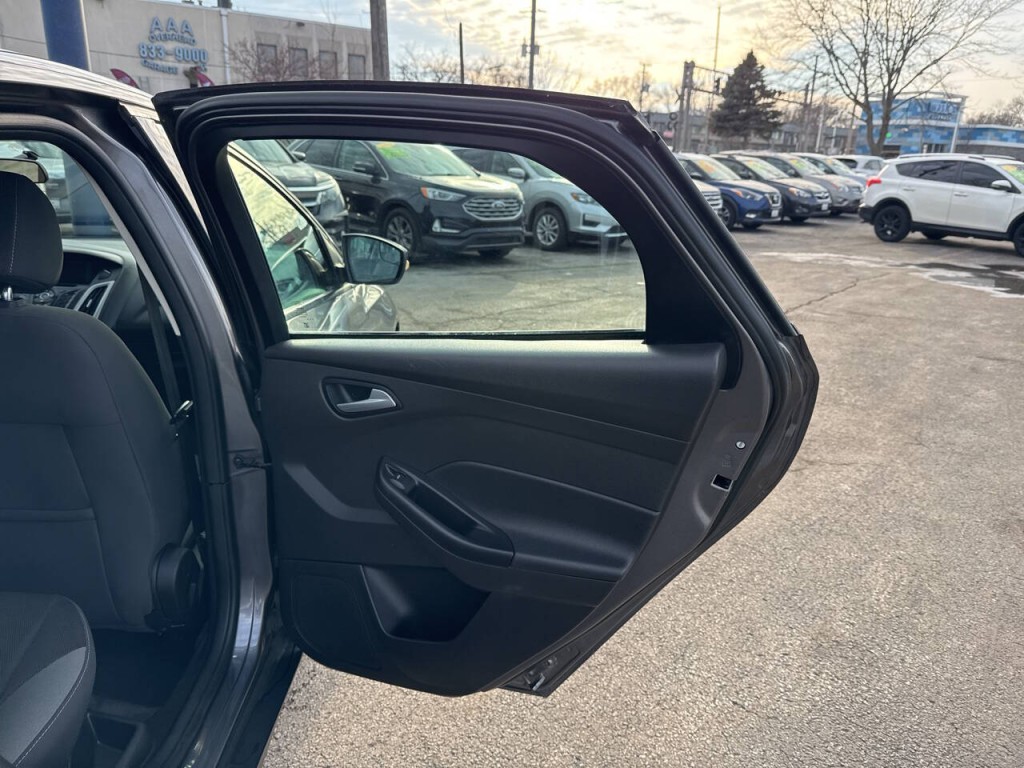 2014 Ford Focus Image 13