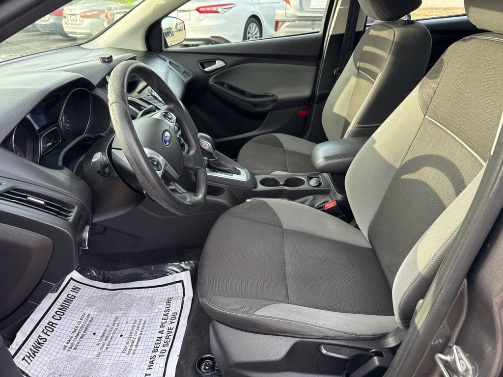 2014 Ford Focus Image 30