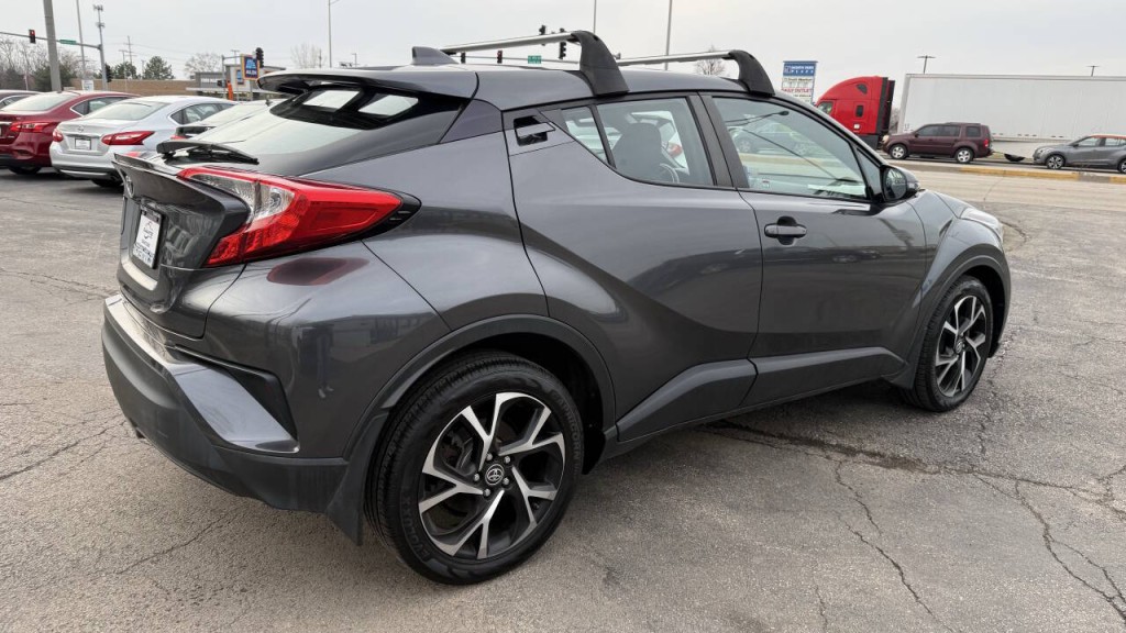 2021 Toyota C-HR Image 5