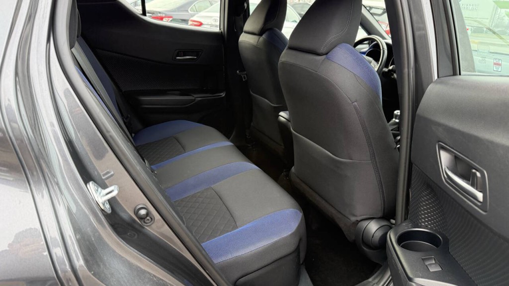 2021 Toyota C-HR Image 15