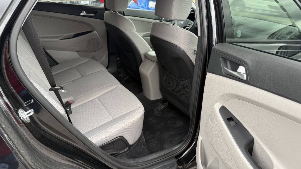 2021 Hyundai Tucson Image 16