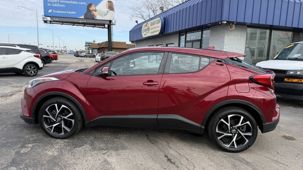 2018 Toyota C-HR Image 3