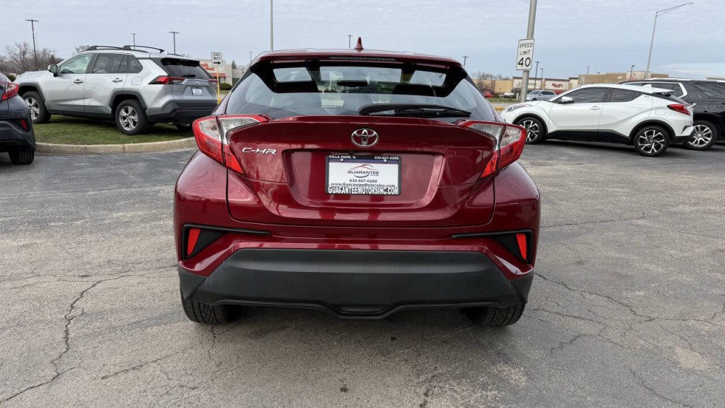 2018 Toyota C-HR Image 4