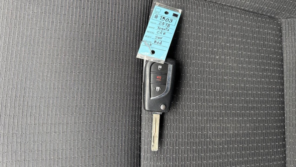 2018 Toyota C-HR Image 21