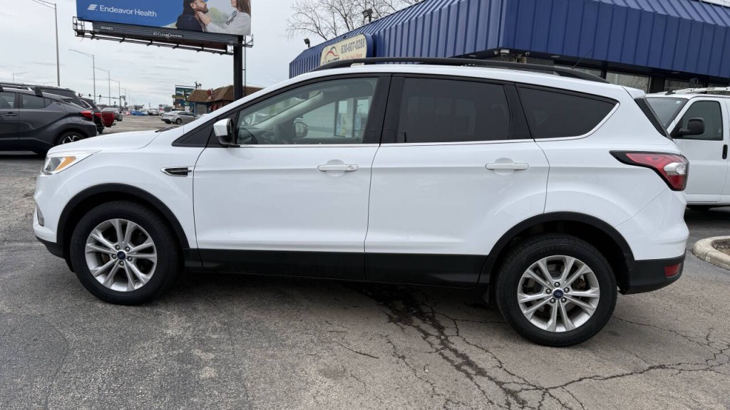2018 Ford Escape Image 3
