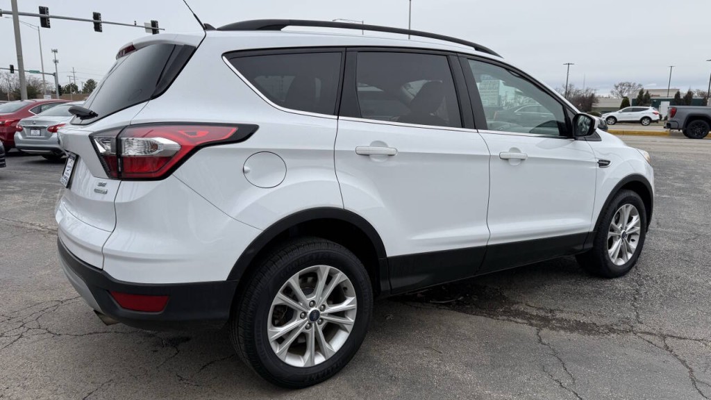 2018 Ford Escape Image 6