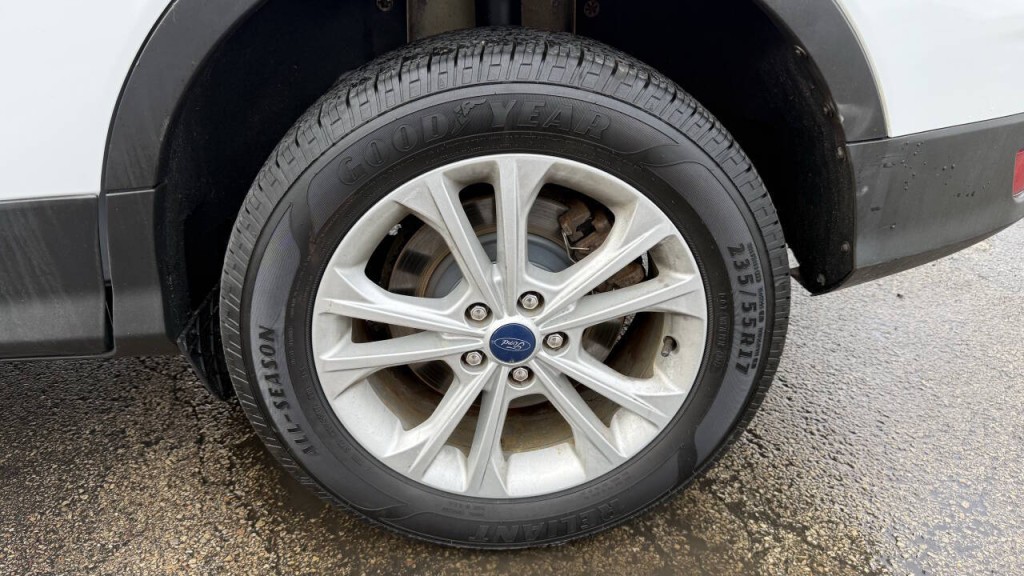 2018 Ford Escape Image 25