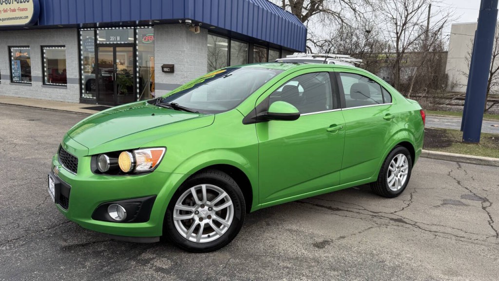2014 Chevrolet Sonic Image 1