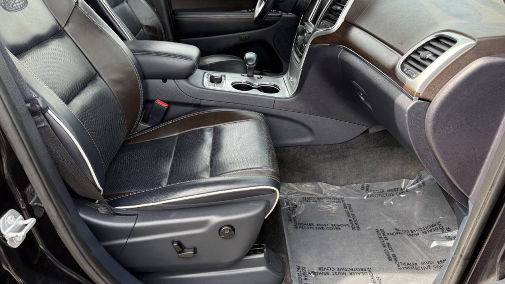 2015 Jeep Grand Cherokee Image 23