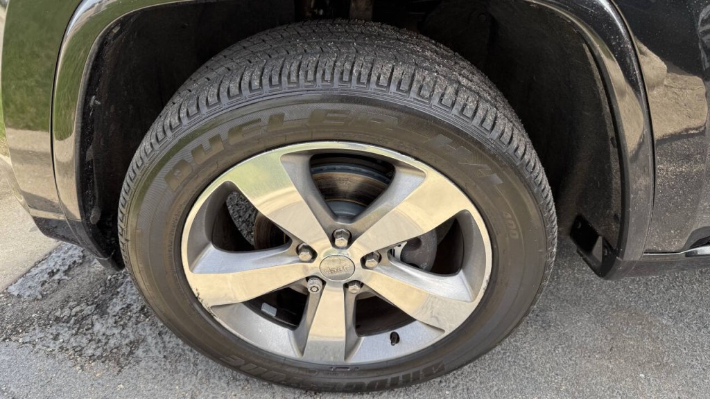 2015 Jeep Grand Cherokee Image 24