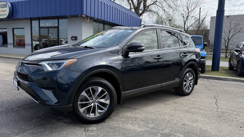 2018 Toyota Rav4 Image 2